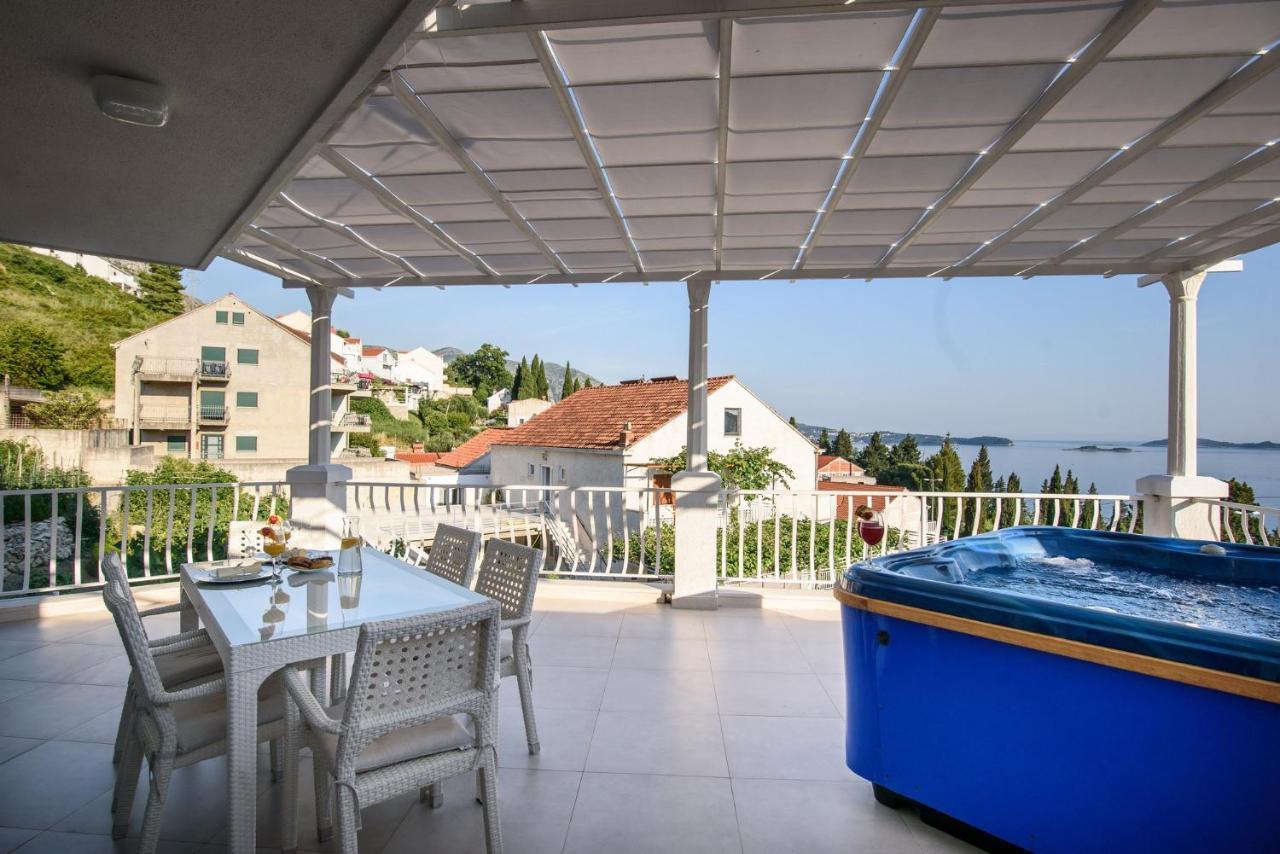 Aurora Seaview Apartment 믈리니 외부 사진