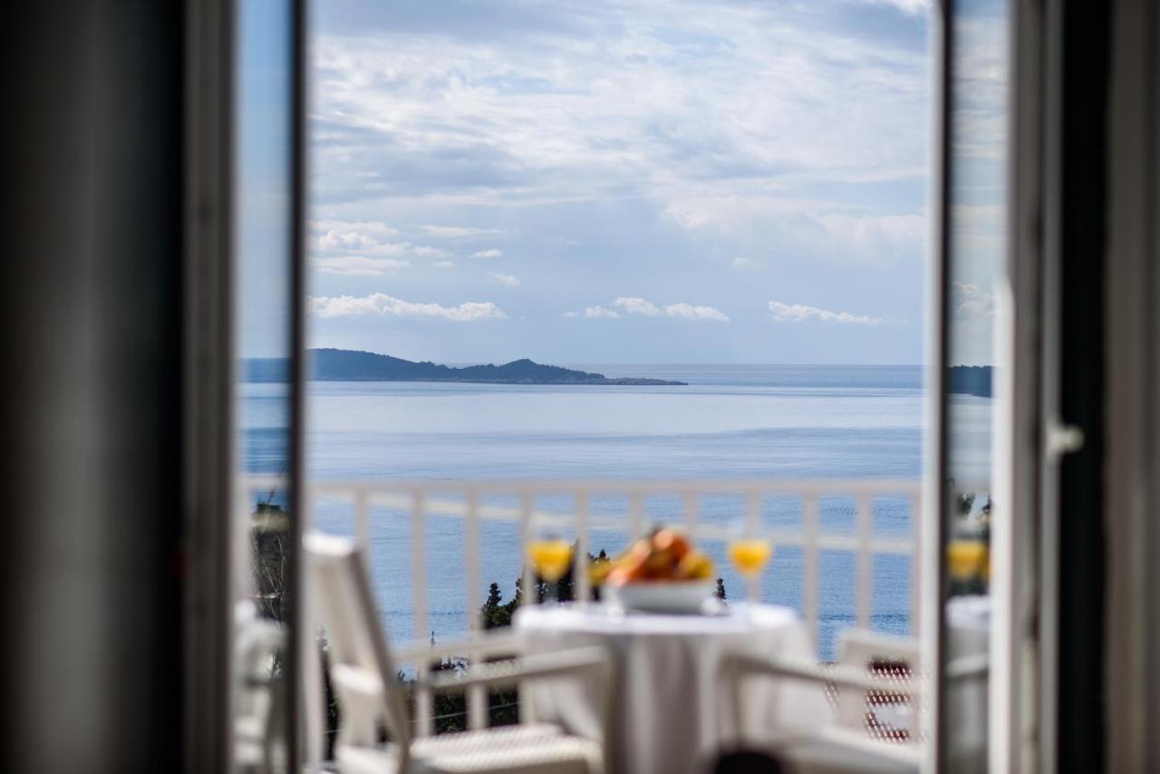 Aurora Seaview Apartment 믈리니 외부 사진