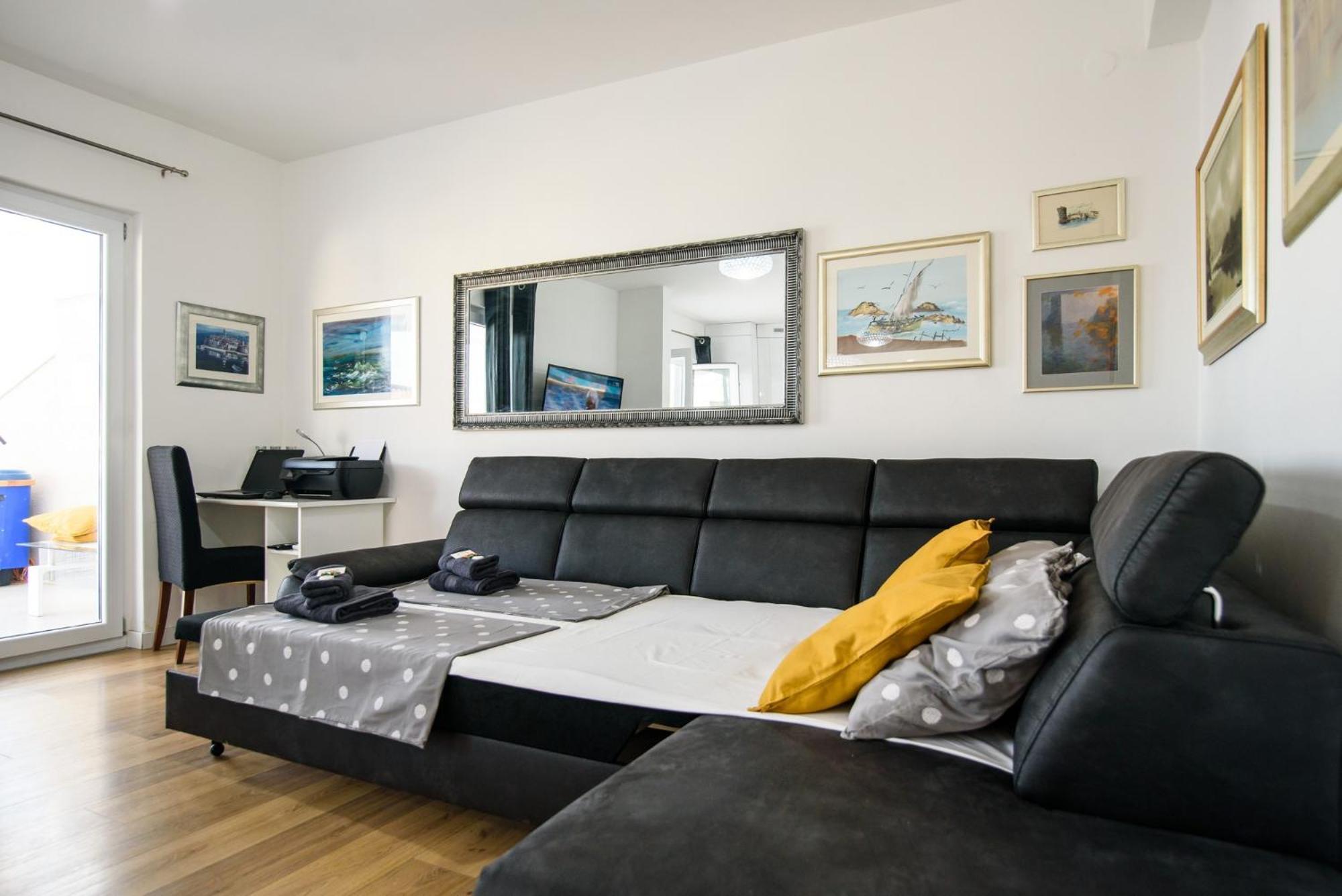 Aurora Seaview Apartment 믈리니 외부 사진