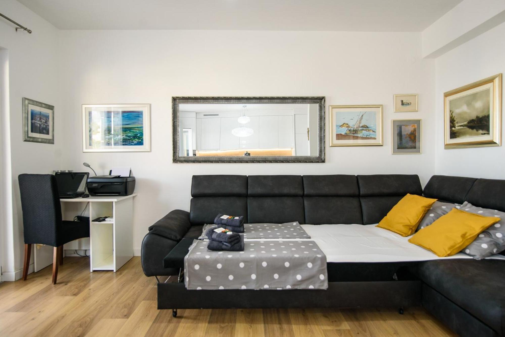 Aurora Seaview Apartment 믈리니 외부 사진